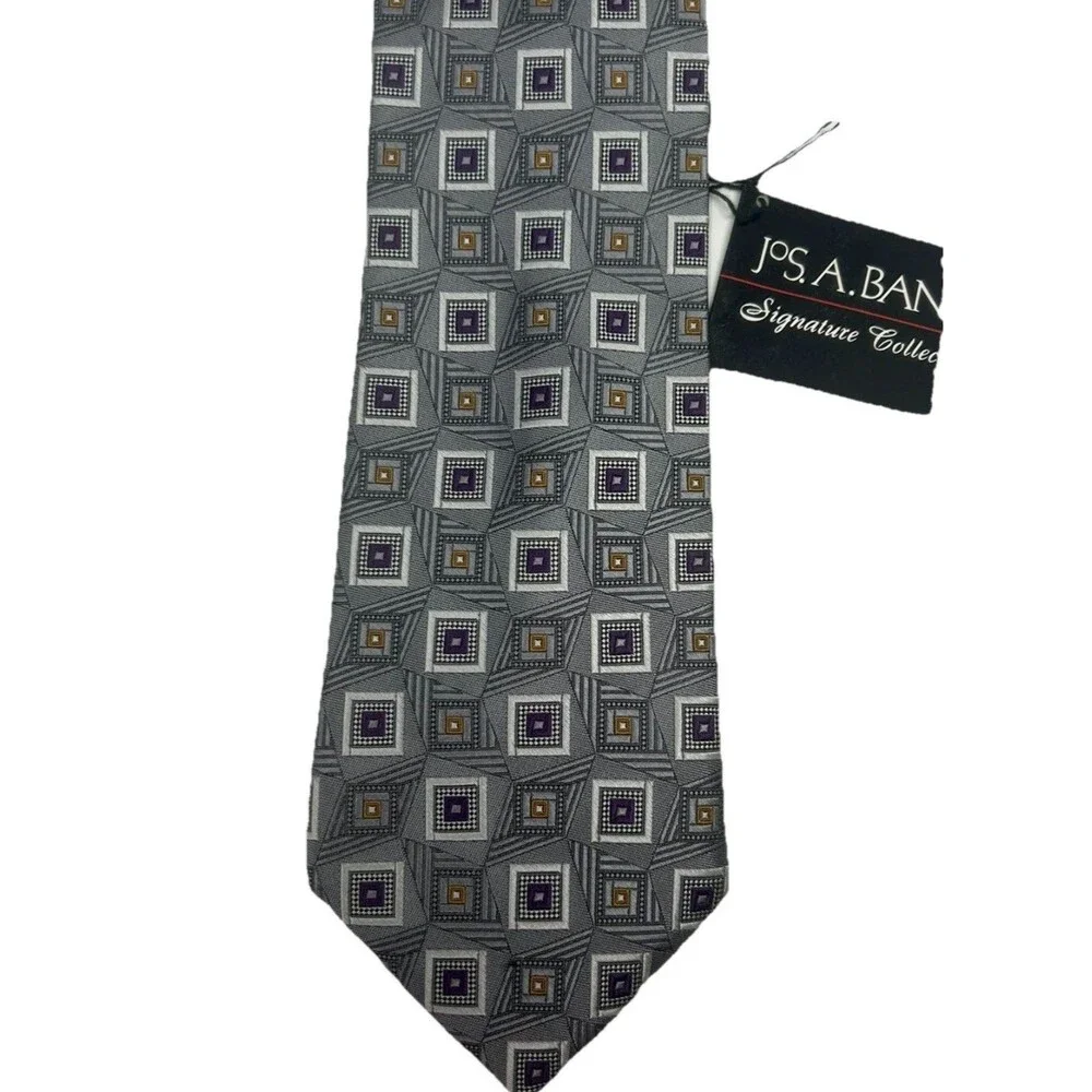 Jos A Bank Signature Collection Silk‎ Tie Gray Purple Gold Geometric 58